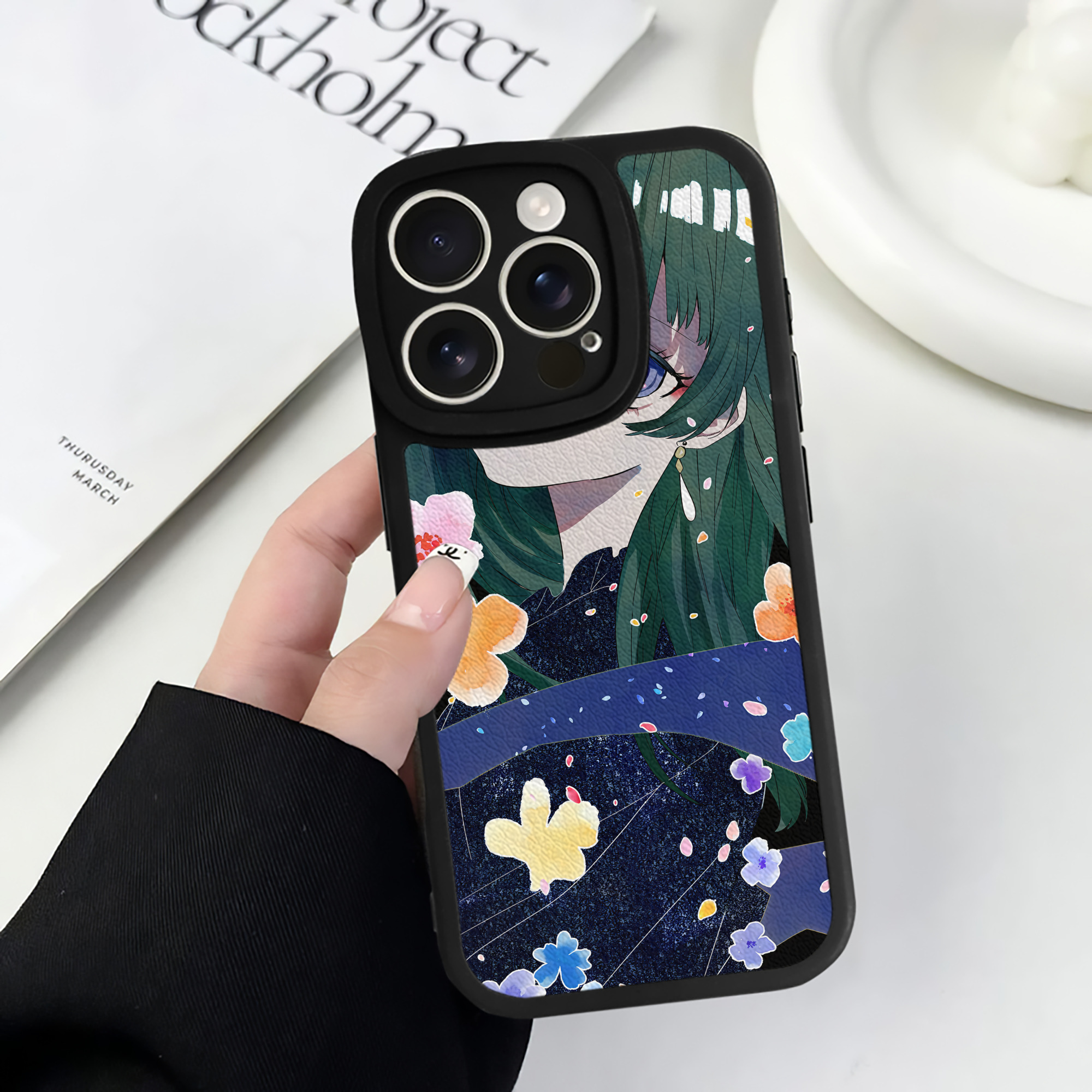 （画像用） 薬屋のひとりごと The Apothecary Diaries 【iPhone 16シリーズ対応】シリコンスマホケース（レザー調） 材質：シリコン